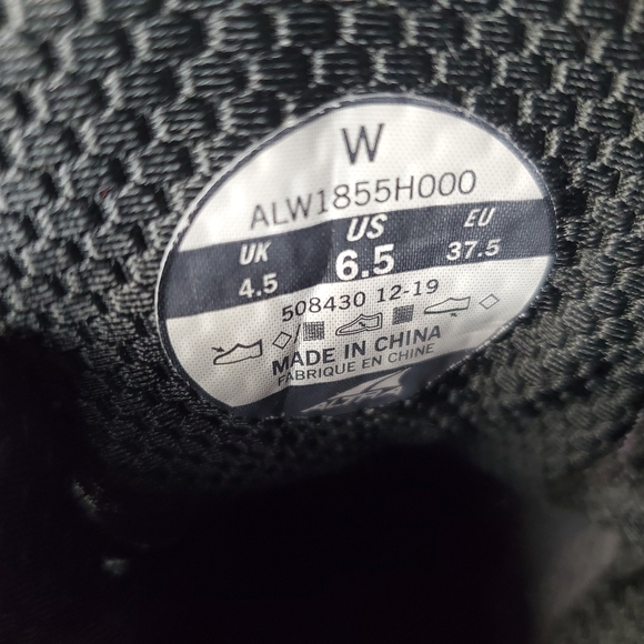 Altra Black and Gray Women's Sneakers - Picture 12 of 12